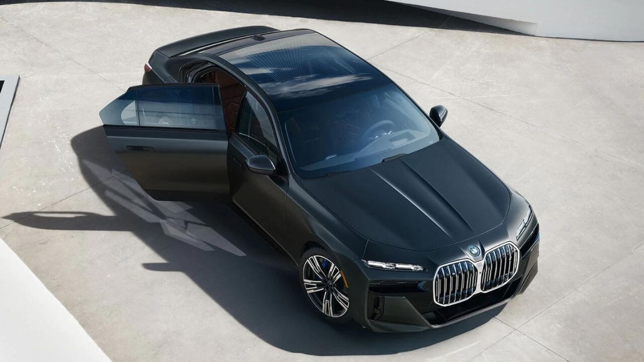 BMW i7 series launch