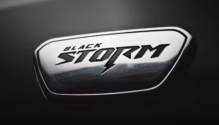 MG Gloster Black Strom edition