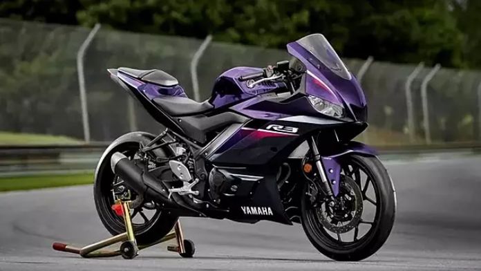 Yamaha R3 2023 
