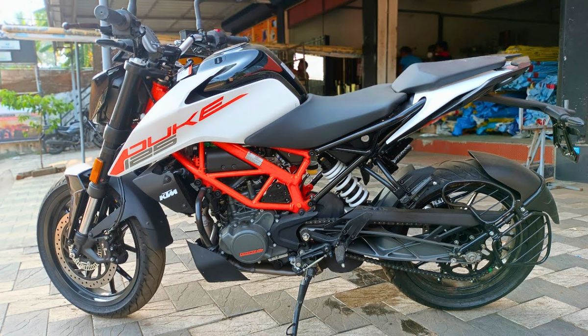 KTM Duke 125