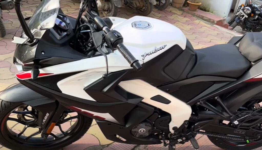 Top 5 Sport Bike Under 2 Lakh