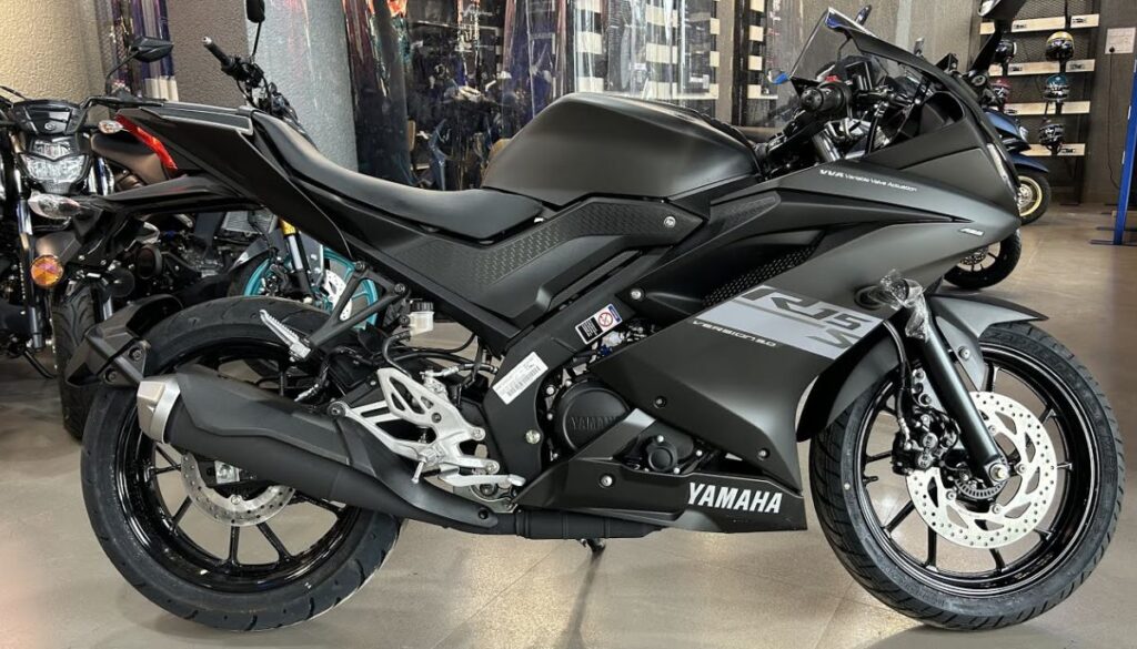 2024 Yamaha R15