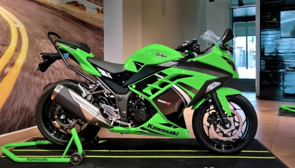 Kawasaki Ninja 300